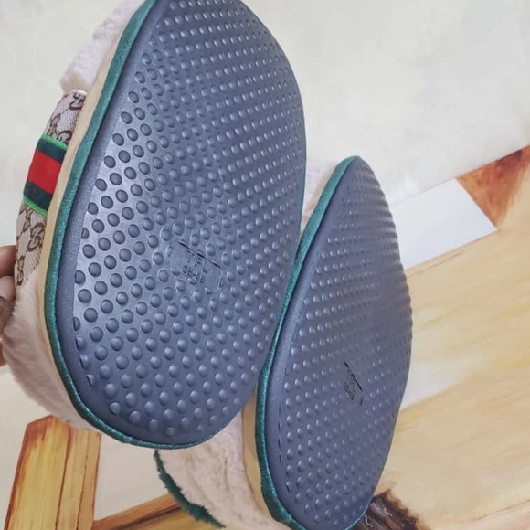 Unk Fuzzy White Luxe Comfort Winter Shoes Size 35-45. - Picture 7 of 7